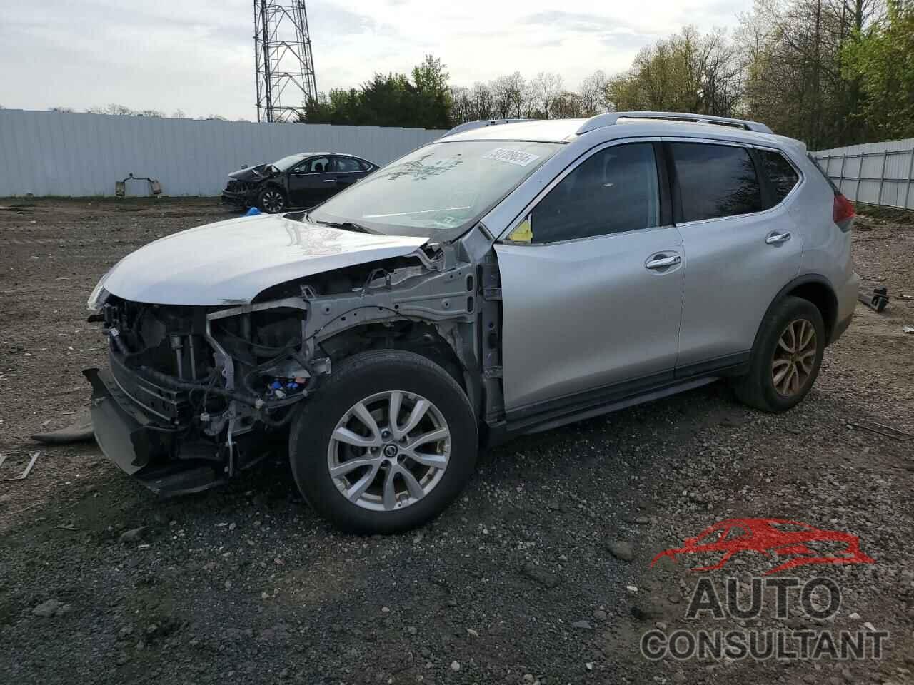 NISSAN ROGUE 2018 - KNMAT2MTXJP507220