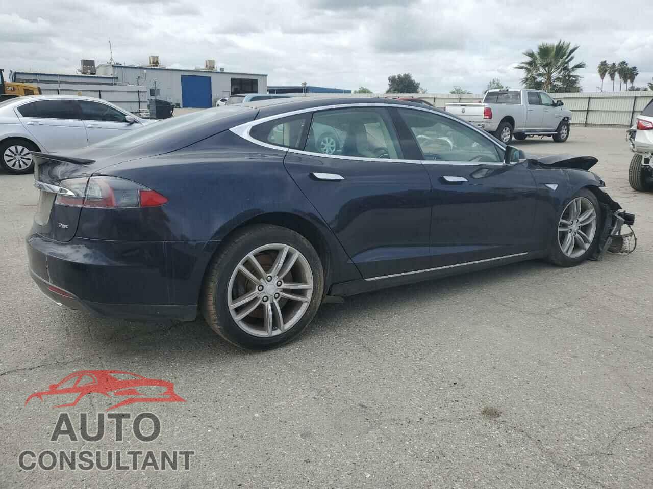 TESLA MODEL S 2013 - 5YJSA1CP7DFP12954