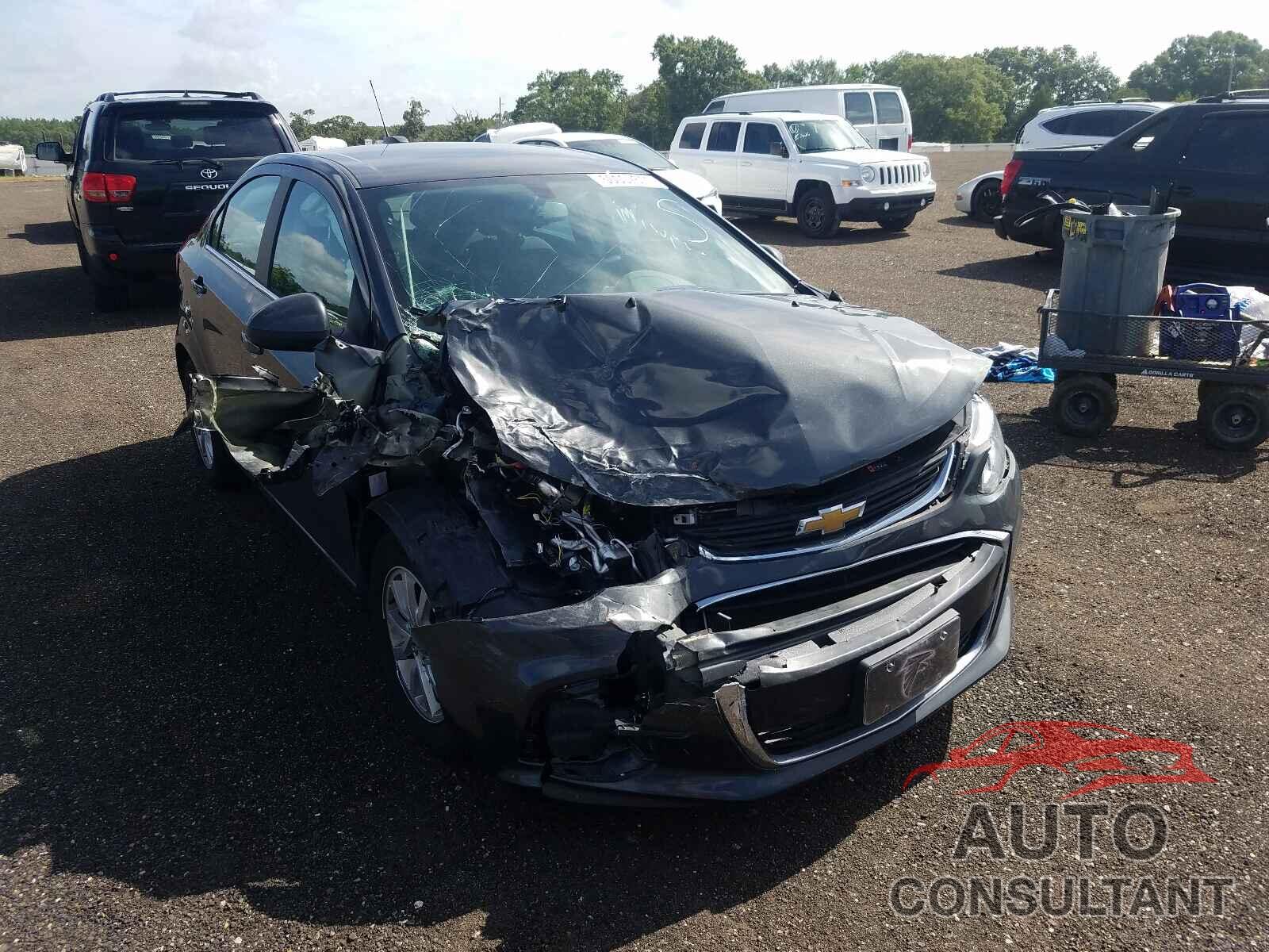 CHEVROLET SONIC 2017 - 1G1JD5SH0H4119429