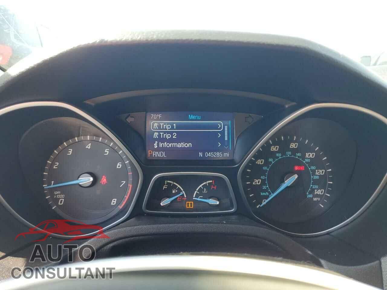FORD FOCUS 2014 - 1FADP3F26EL259952