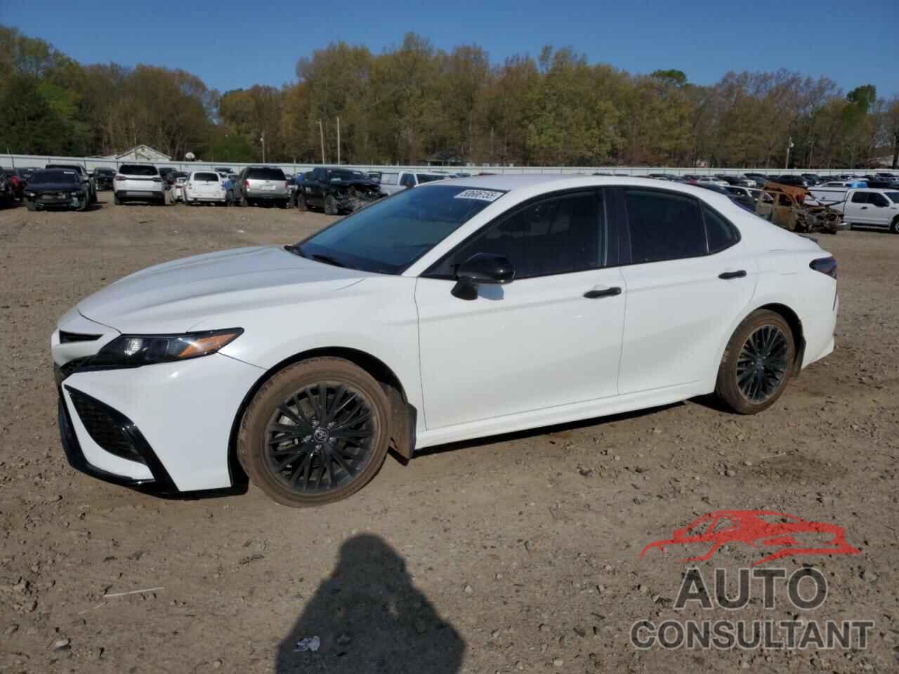TOYOTA CAMRY 2021 - 4T1G11AK8MU484124
