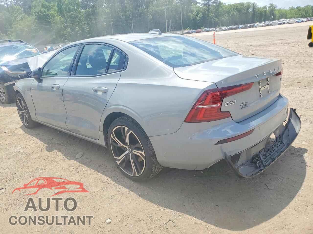 VOLVO S60 2024 - 7JRL12FK4RG310561