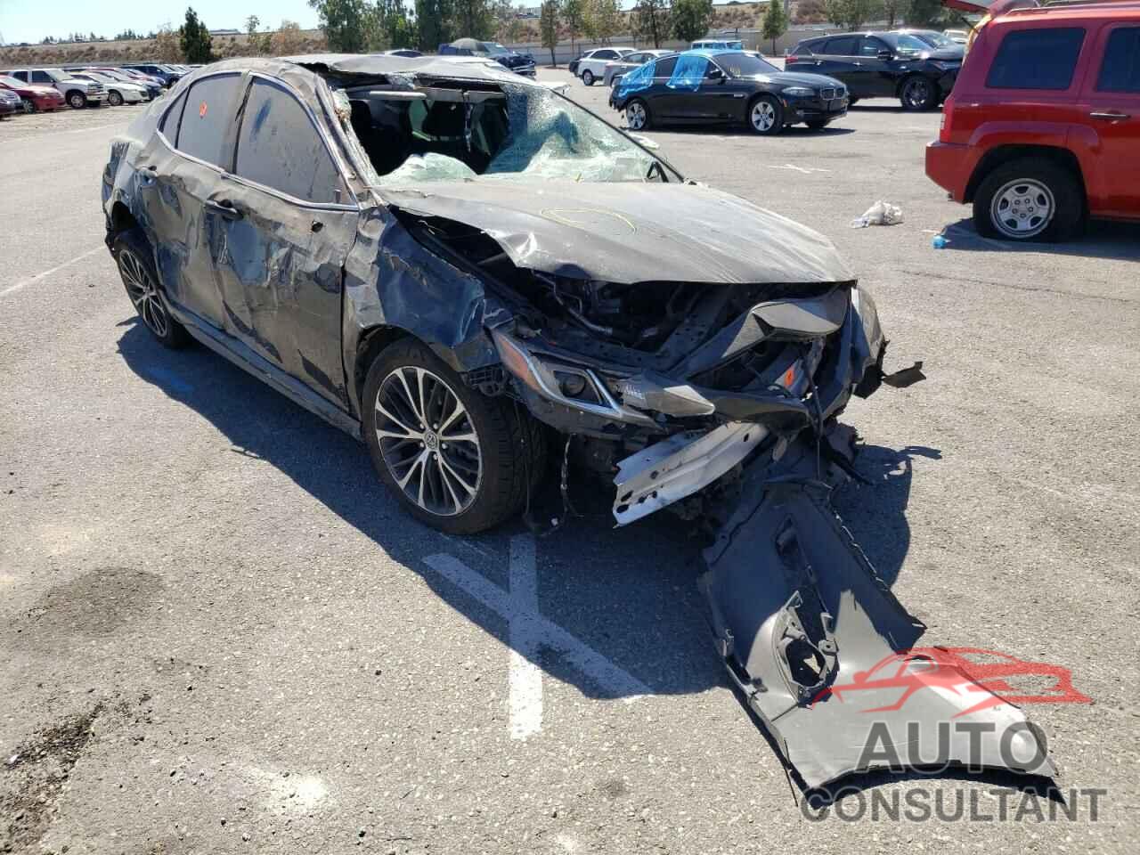 TOYOTA CAMRY 2018 - JTNB11HK2J3037838