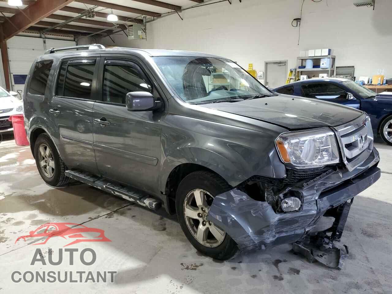 HONDA PILOT 2011 - 5FNYF4H77BB035648