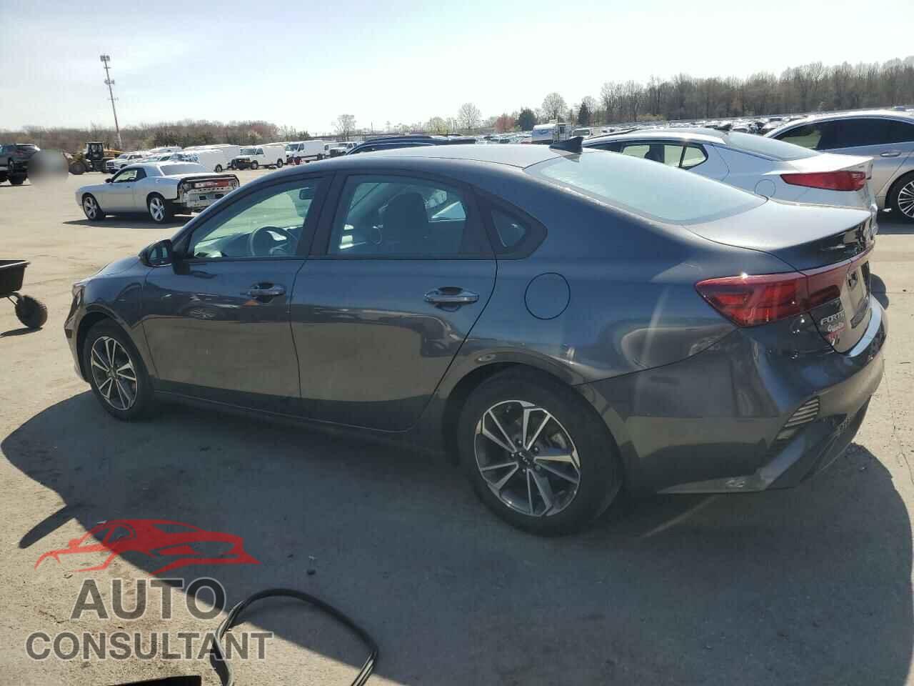 KIA FORTE 2023 - 3KPF24AD9PE591721