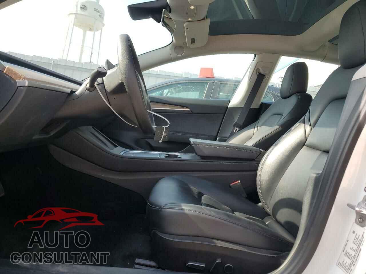 TESLA MODEL 3 2022 - 5YJ3E1EB4NF190960