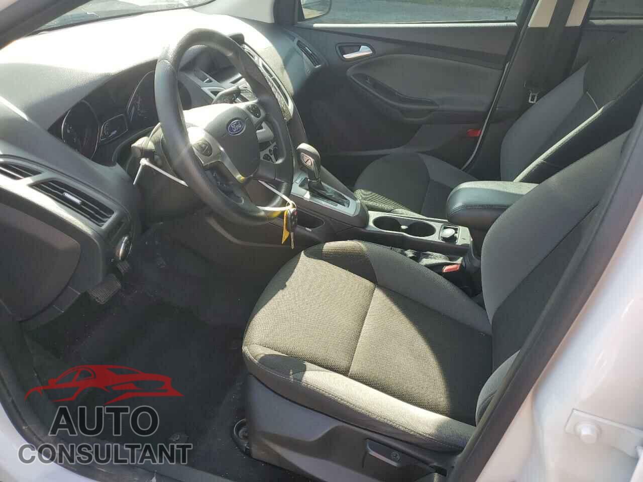 FORD FOCUS 2014 - 1FADP3F29EL369538