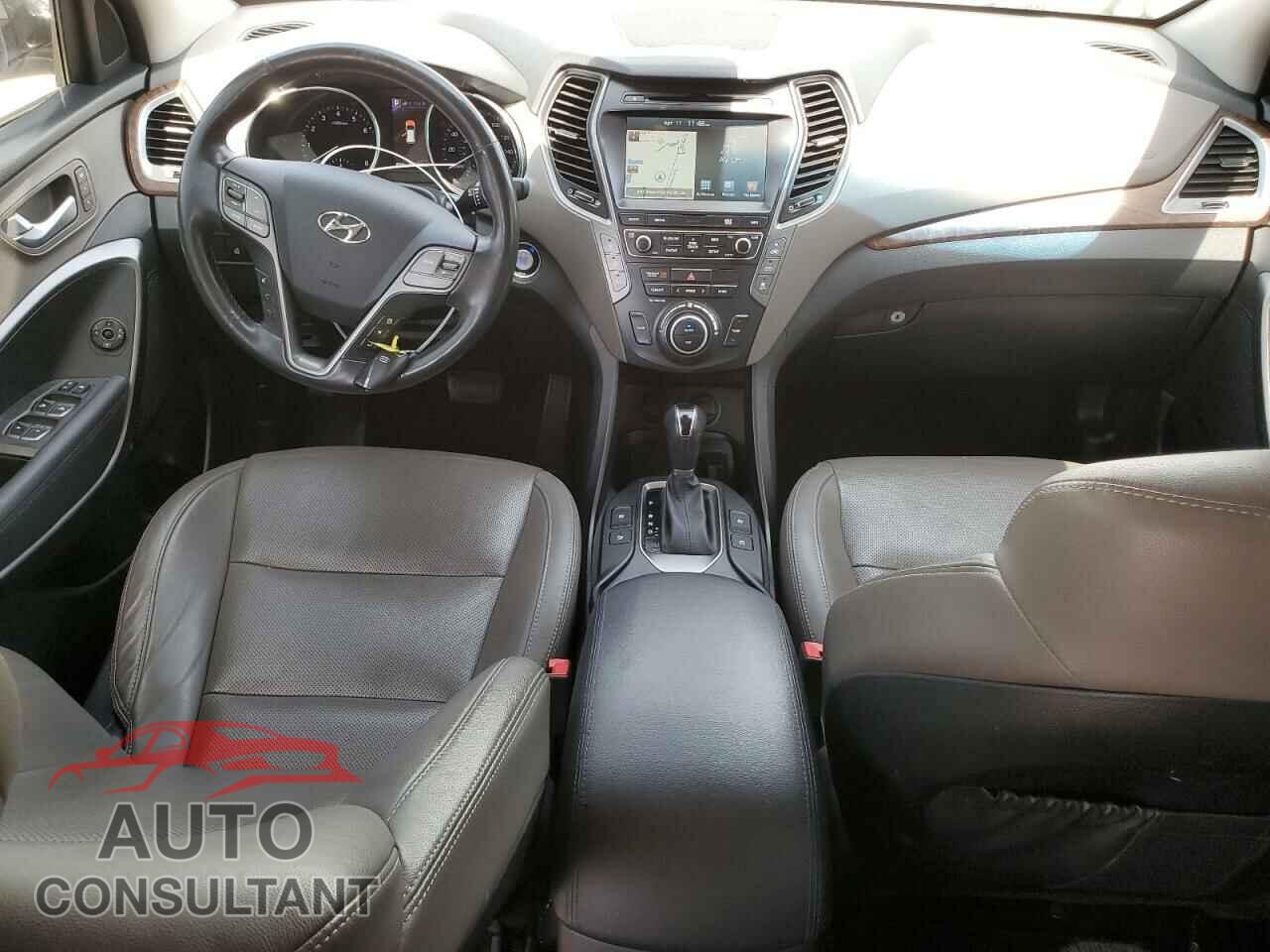HYUNDAI SANTA FE 2017 - KM8SR4HF2HU208380