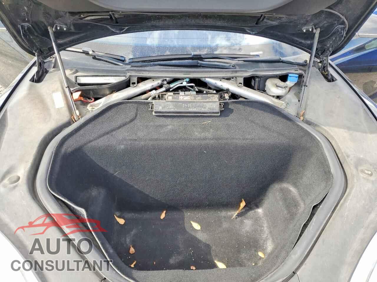 TESLA MODEL S 2015 - 5YJSA1E29FF116877
