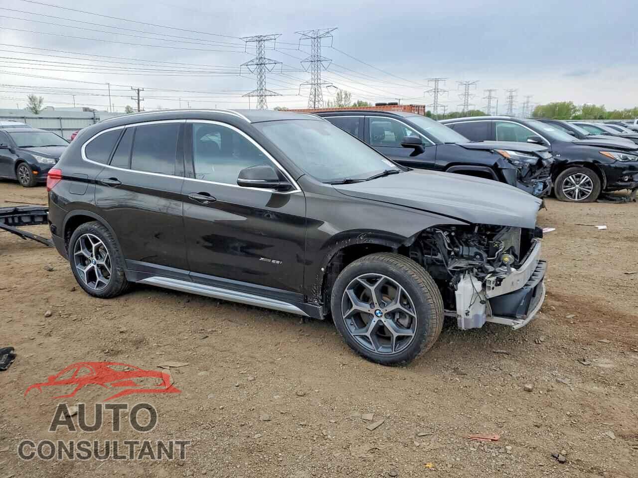 BMW X1 2017 - WBXHT3C35H5F71067