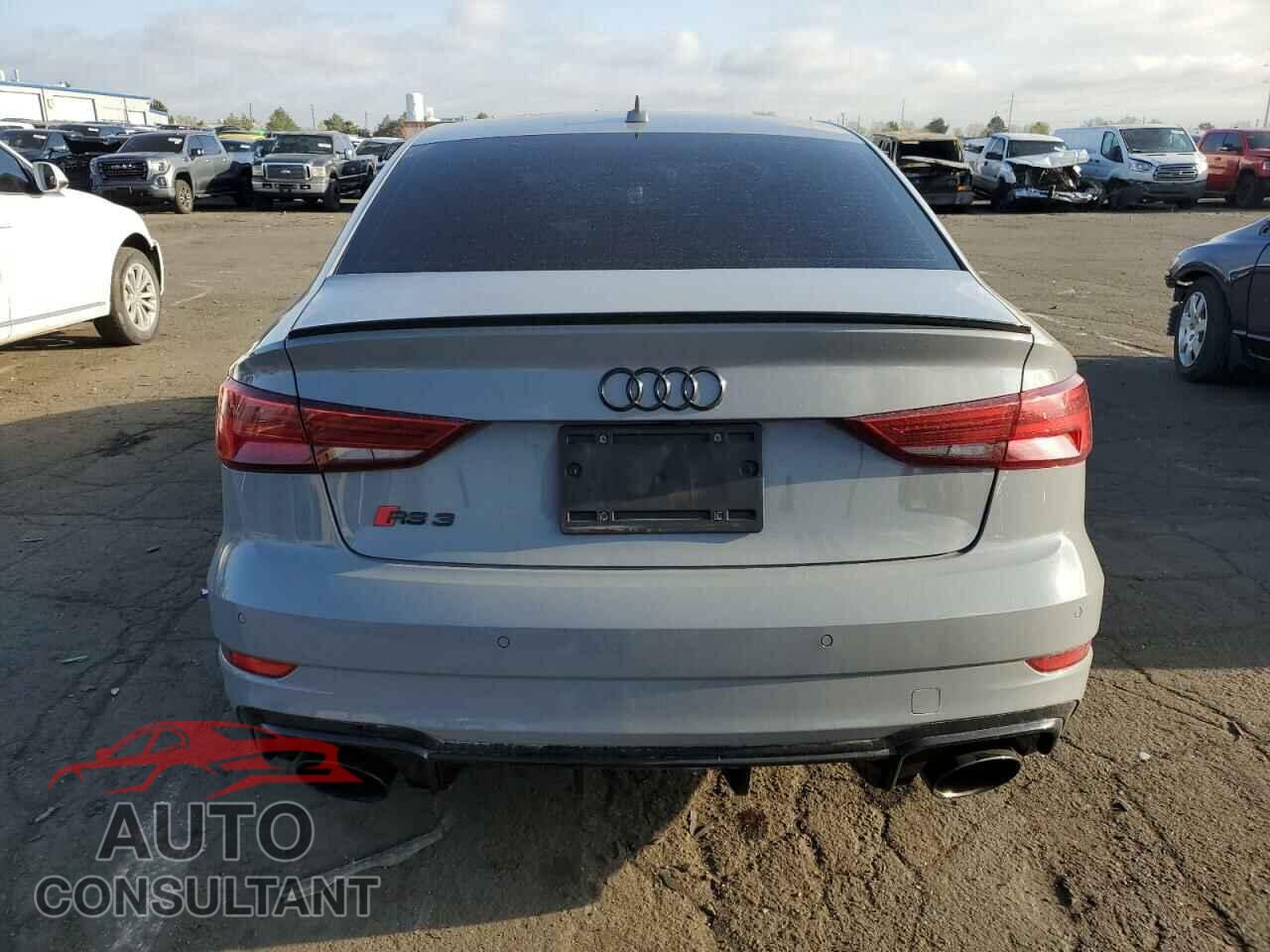 AUDI RS3 2018 - WUABWGFFXJ1908014