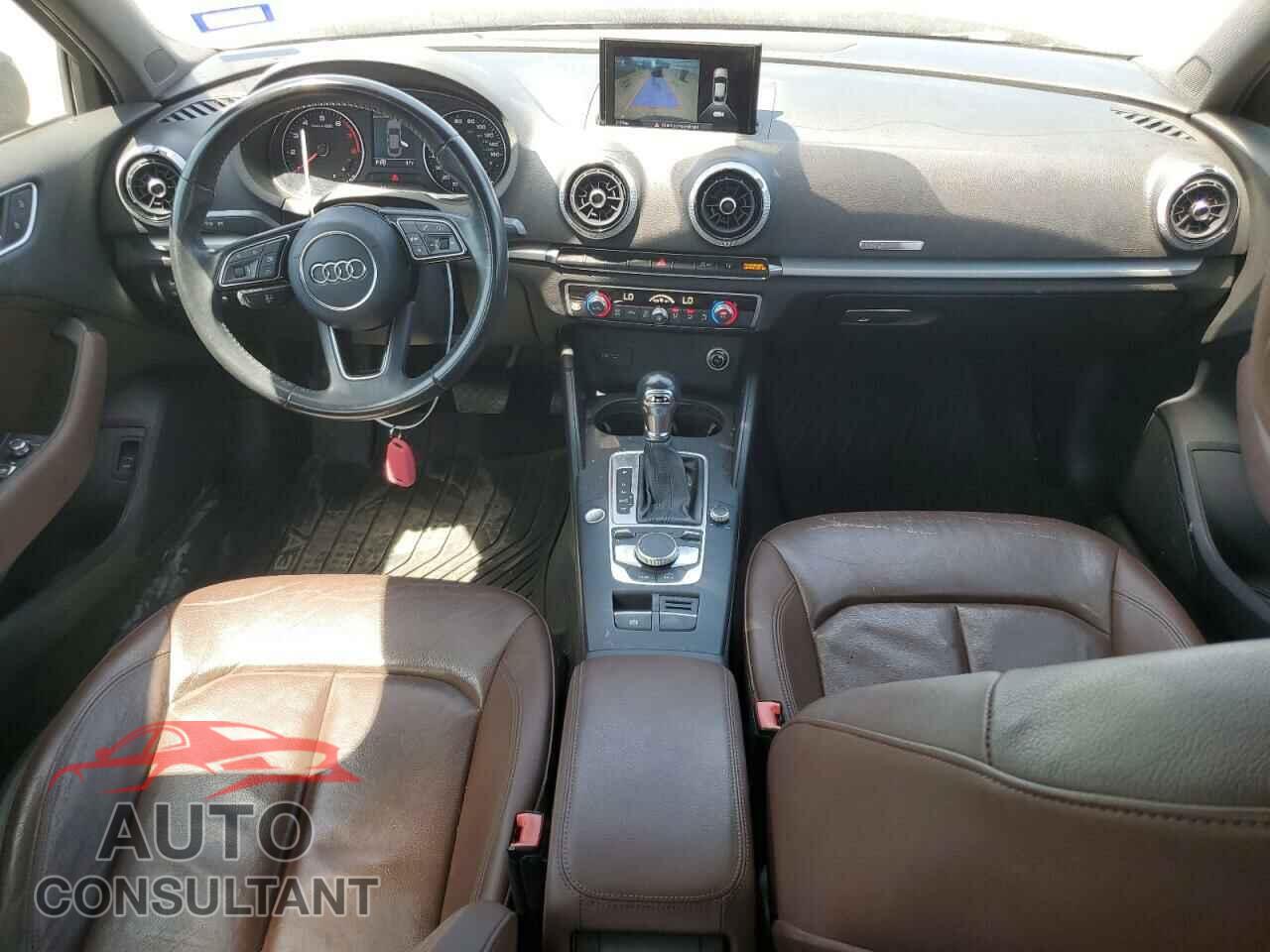 AUDI A3 2017 - WAUAUGFF2H1056022
