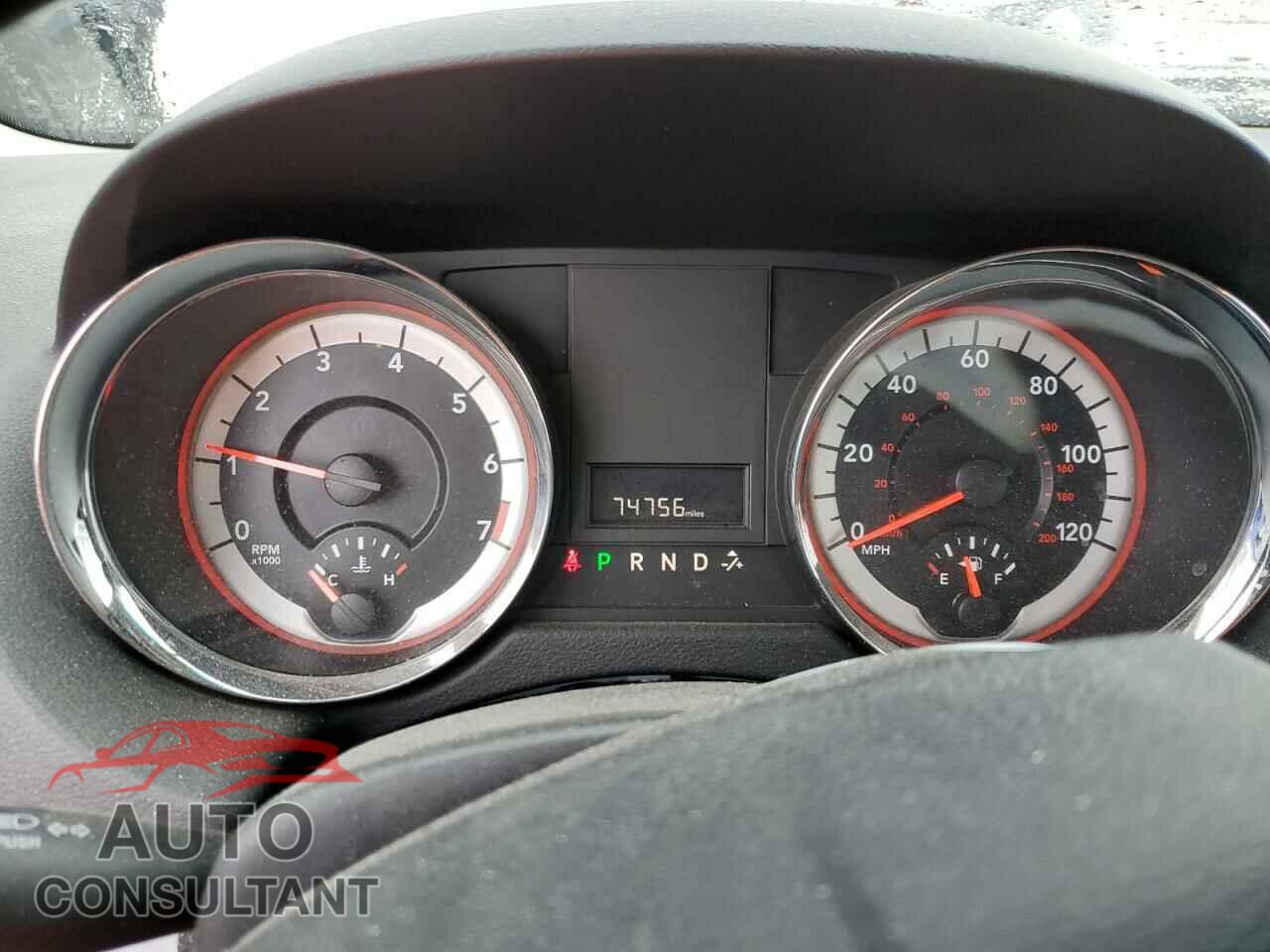 DODGE CARAVAN 2015 - 2C4RDGBG9FR611934