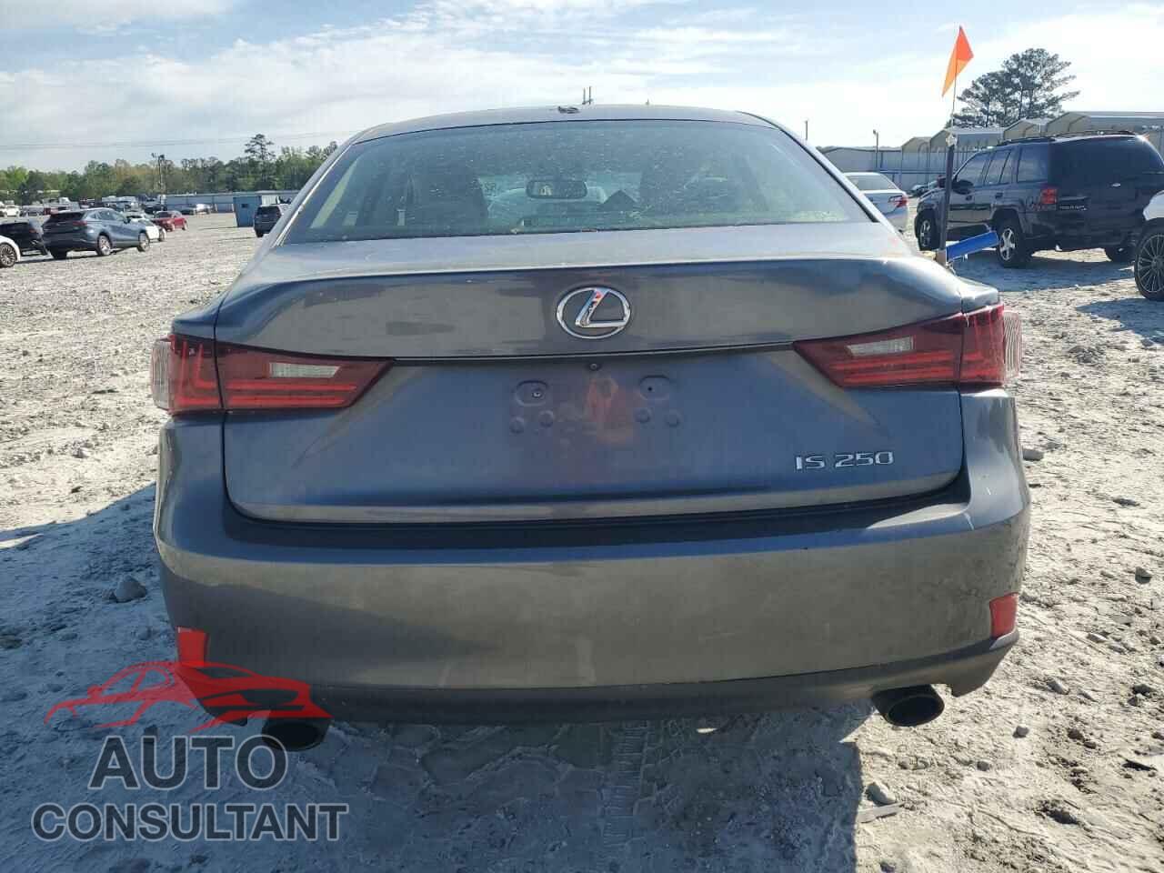 LEXUS IS 2015 - JTHBF1D27F5079024