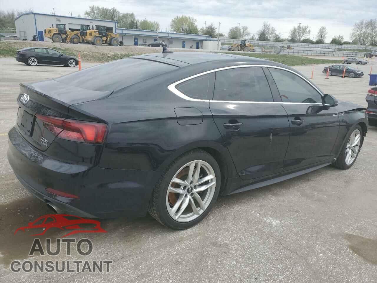 AUDI A5 2018 - WAUENCF56JA058232
