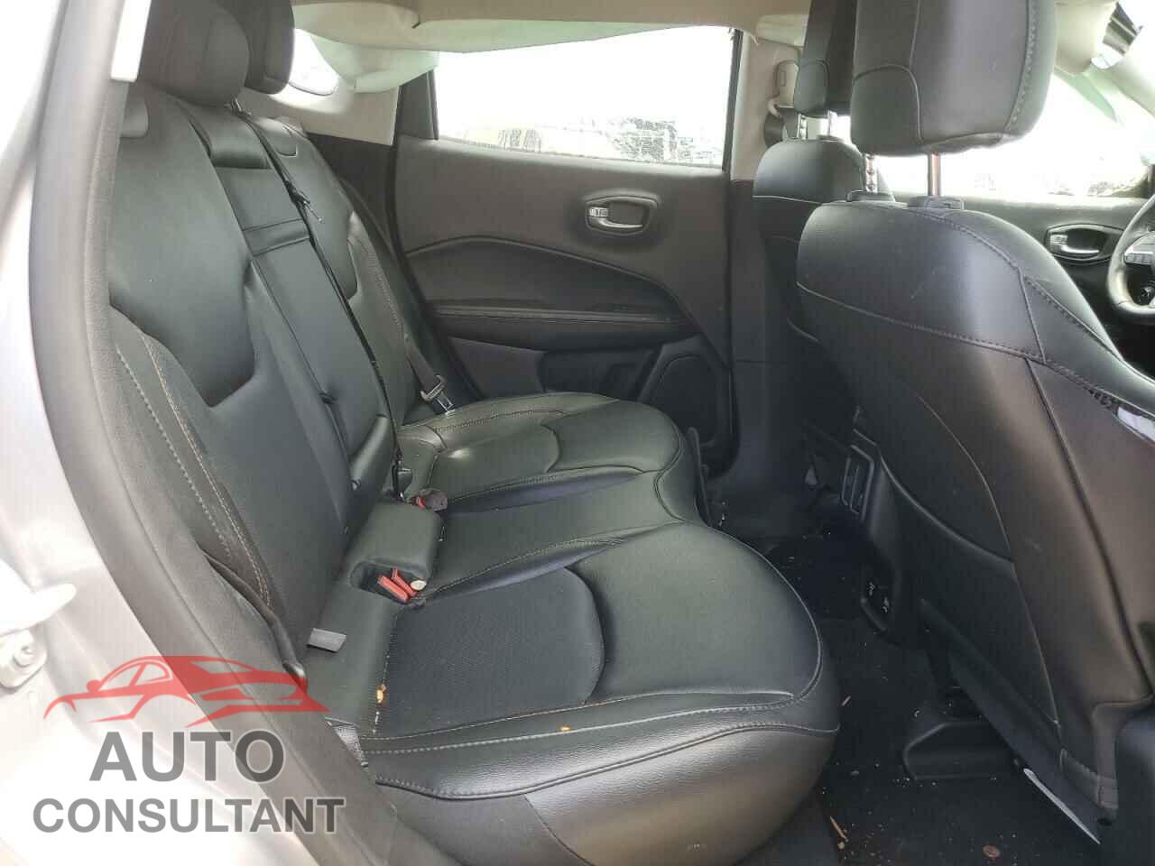 JEEP COMPASS 2019 - 3C4NJDCB2KT672381