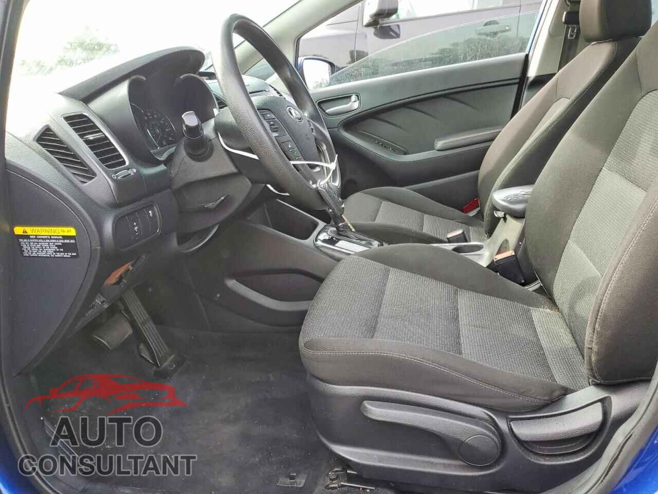KIA FORTE 2017 - 3KPFK4A72HE124295
