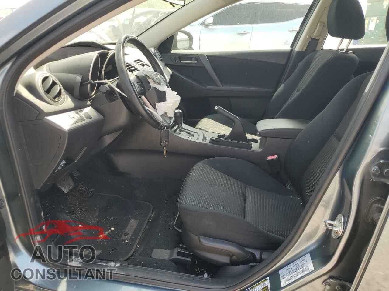 MAZDA 3 2012 - JM1BL1V70C1688396