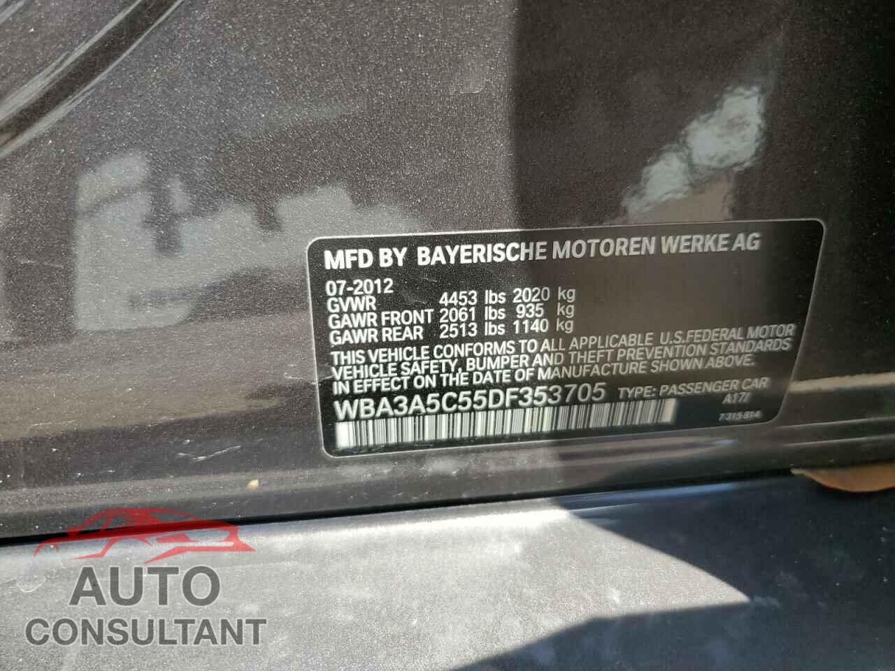 BMW 3 SERIES 2013 - WBA3A5C55DF353705