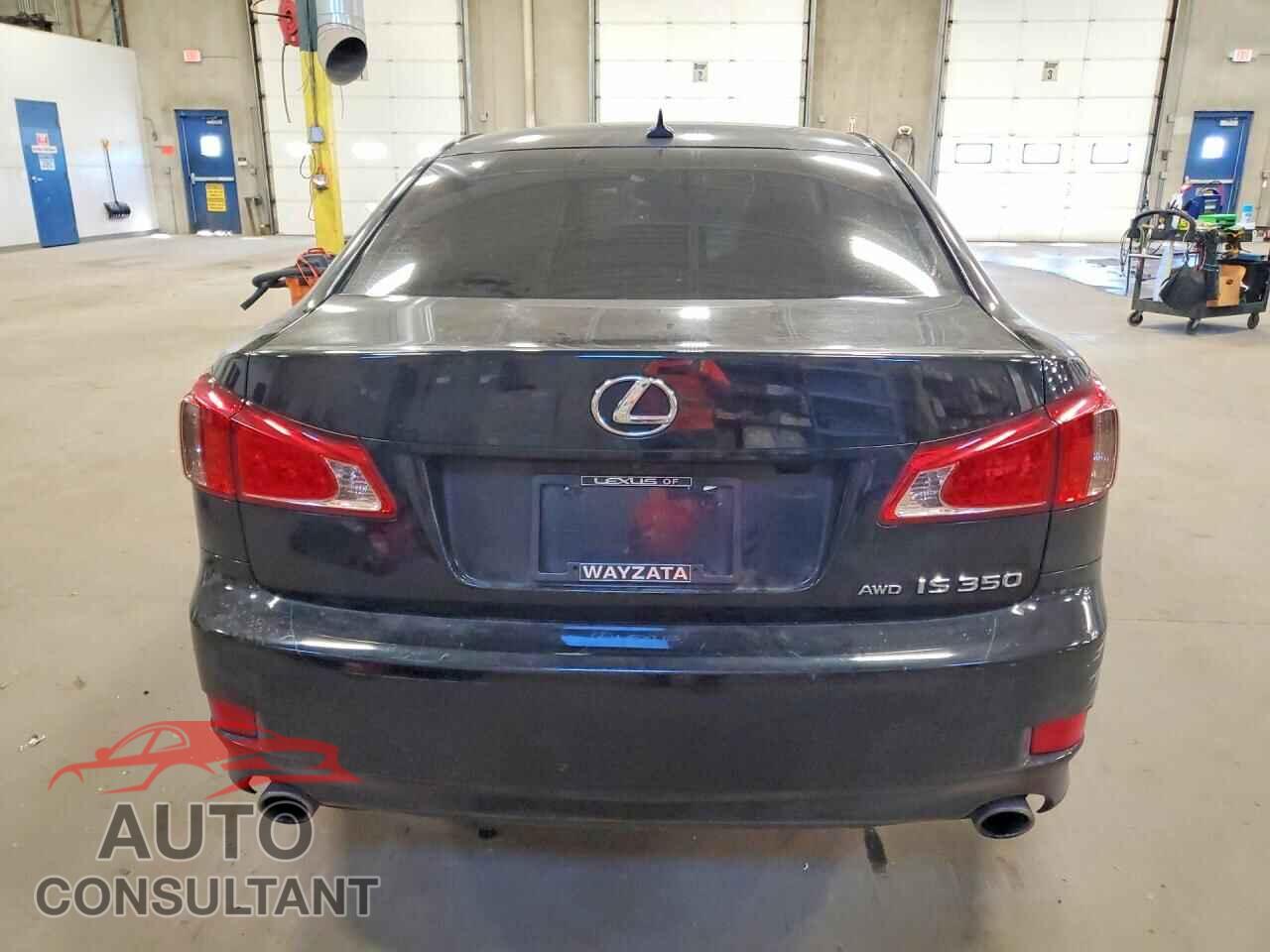 LEXUS IS 2011 - JTHCE5C23B5001656