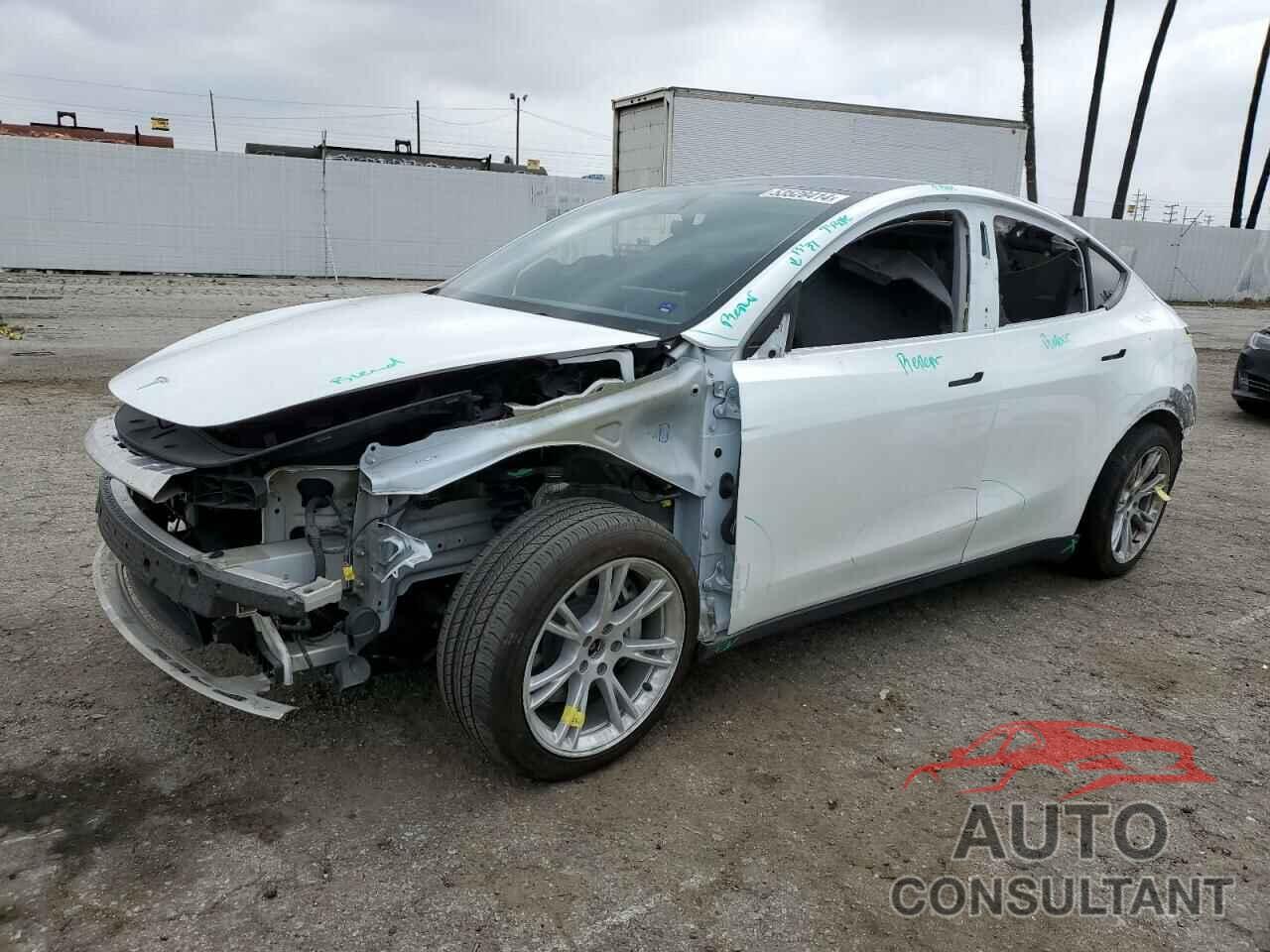 TESLA MODEL Y 2023 - 7SAYGAEE9PF638822