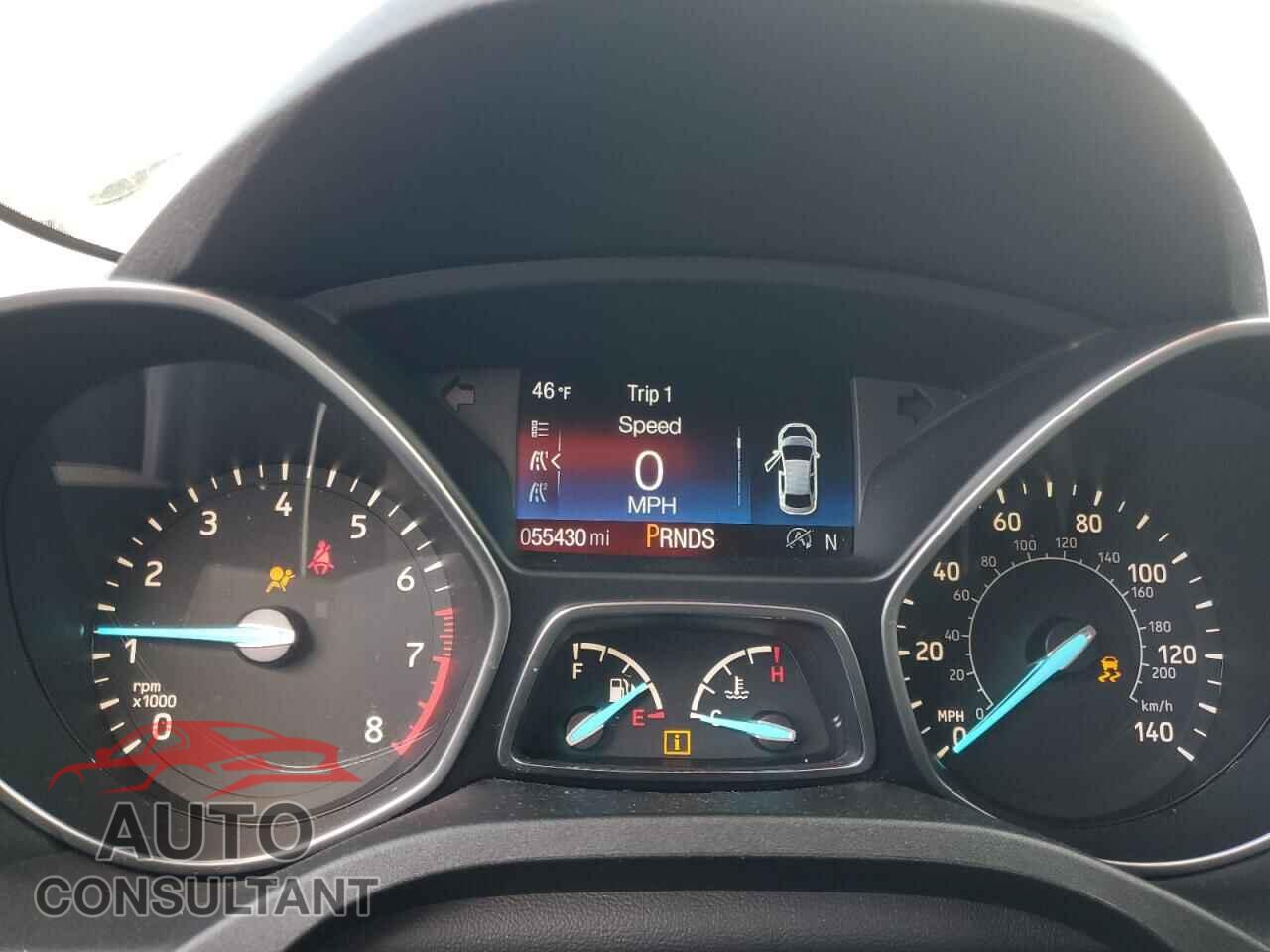FORD ESCAPE 2017 - 1FMCU9G91HUC65066