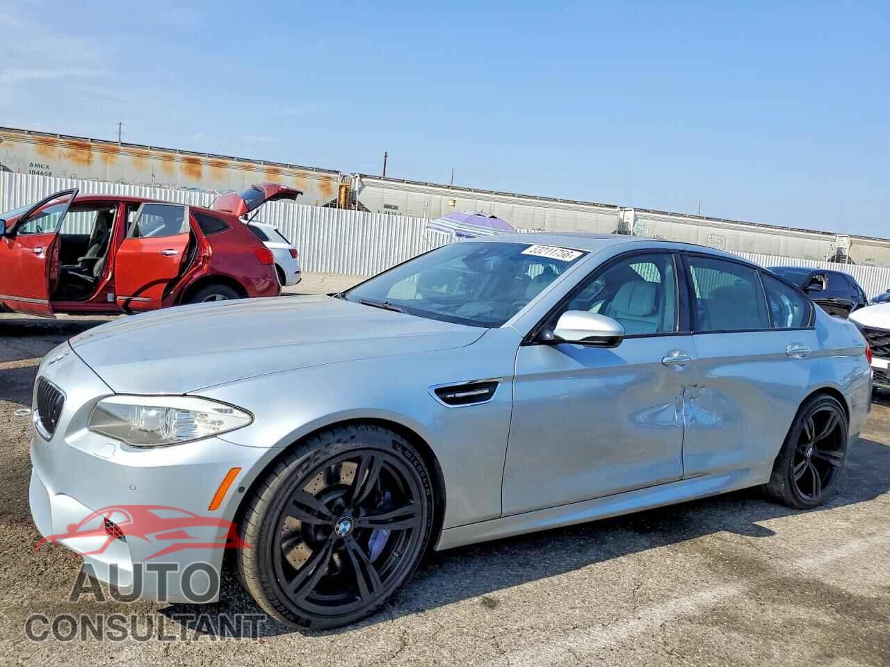 BMW M5 2013 - WBSFV9C57DD095686
