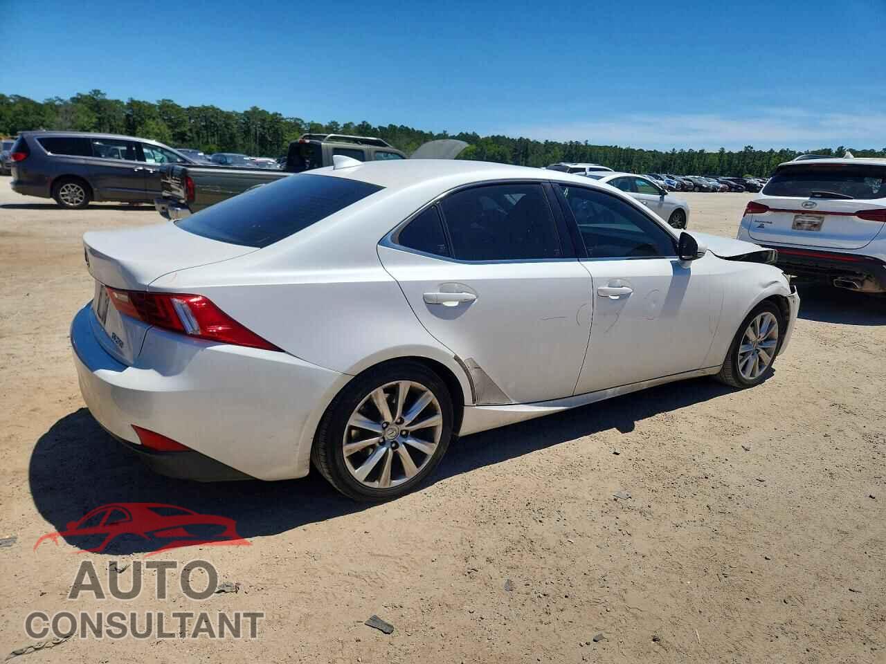 LEXUS IS 2015 - JTHBF1D27F5069108