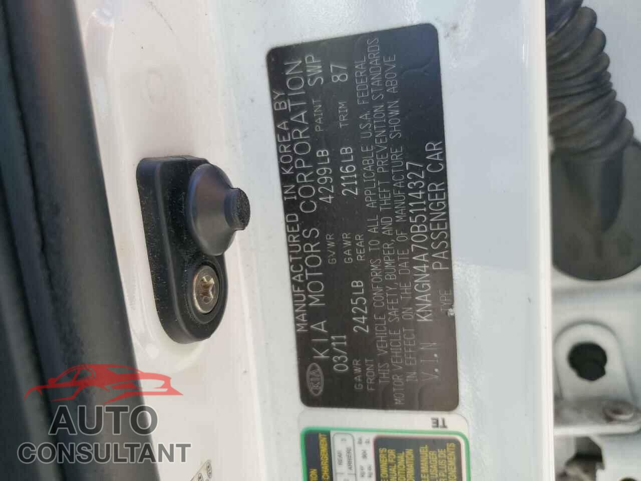 KIA OPTIMA 2011 - KNAGN4A70B5114327