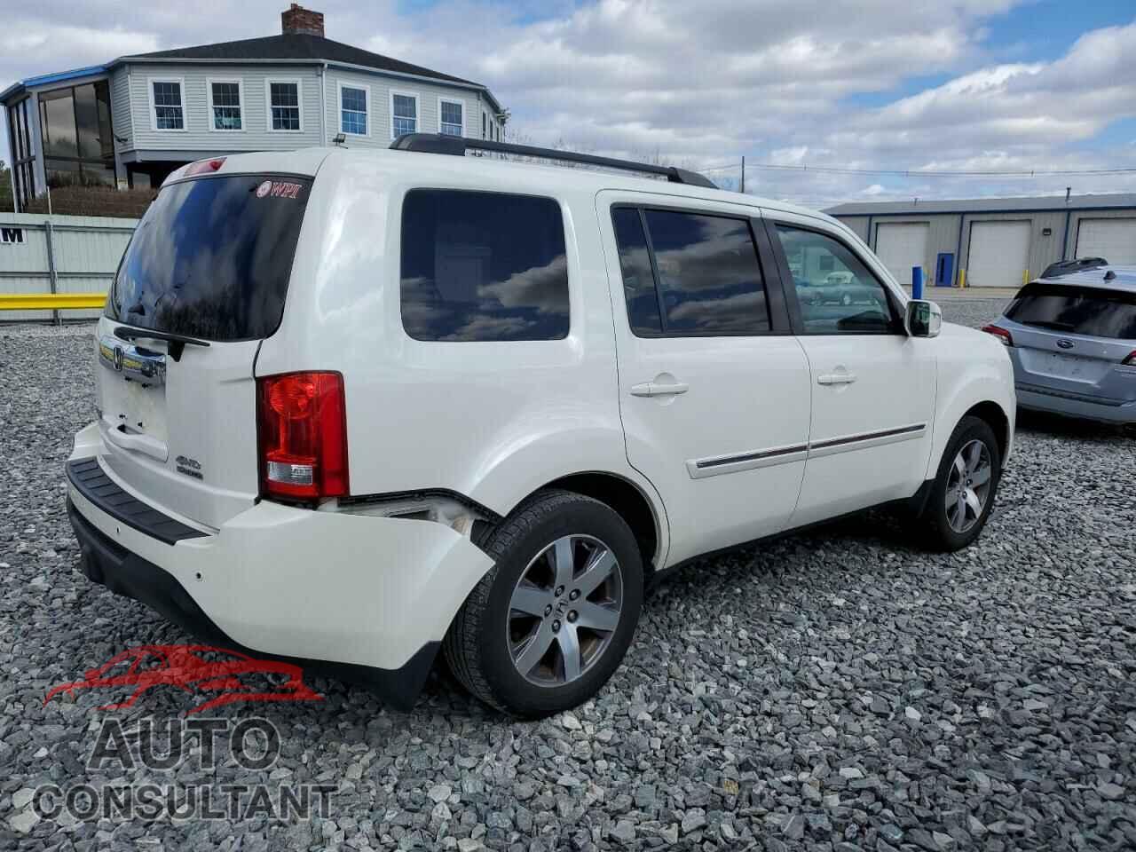 HONDA PILOT 2013 - 5FNYF4H94DB041282