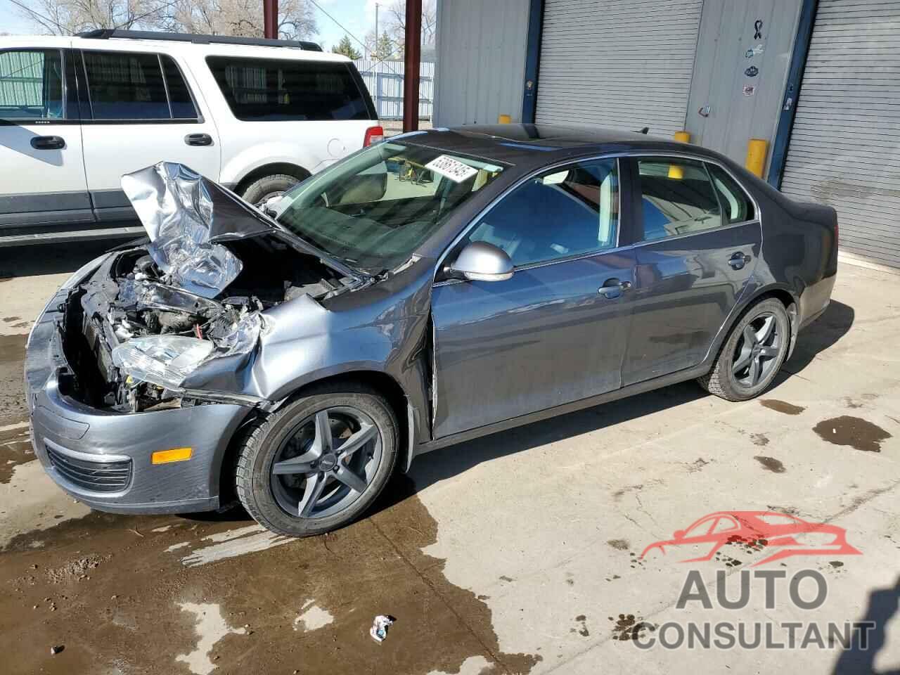 VOLKSWAGEN JETTA 2010 - 3VWRZ7AJ0AM066394