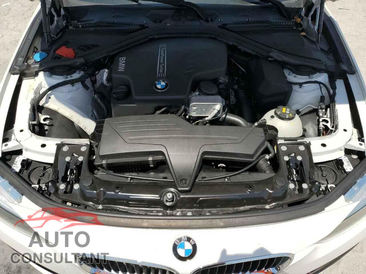 BMW 3 SERIES 2016 - WBA8E1G59GNU12441