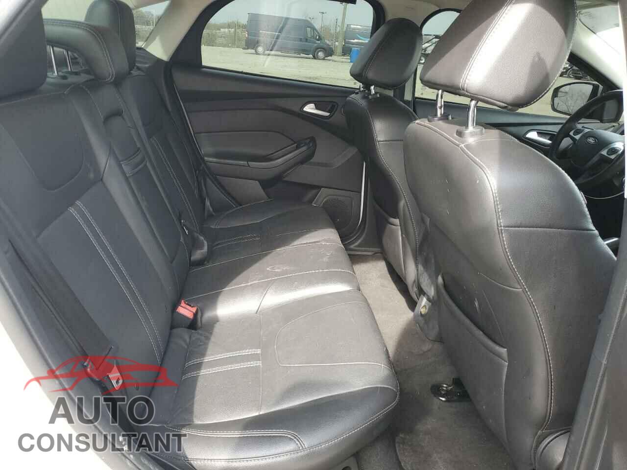 FORD FOCUS 2013 - 1FADP3F23DL331740