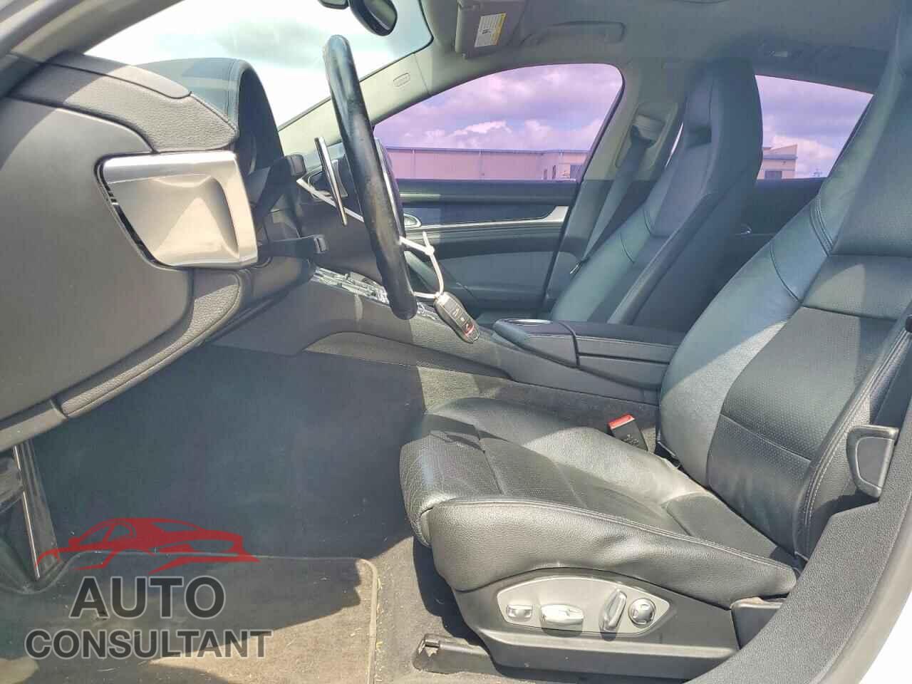 PORSCHE PANAMERA 2014 - WP0AB2A76EL055953