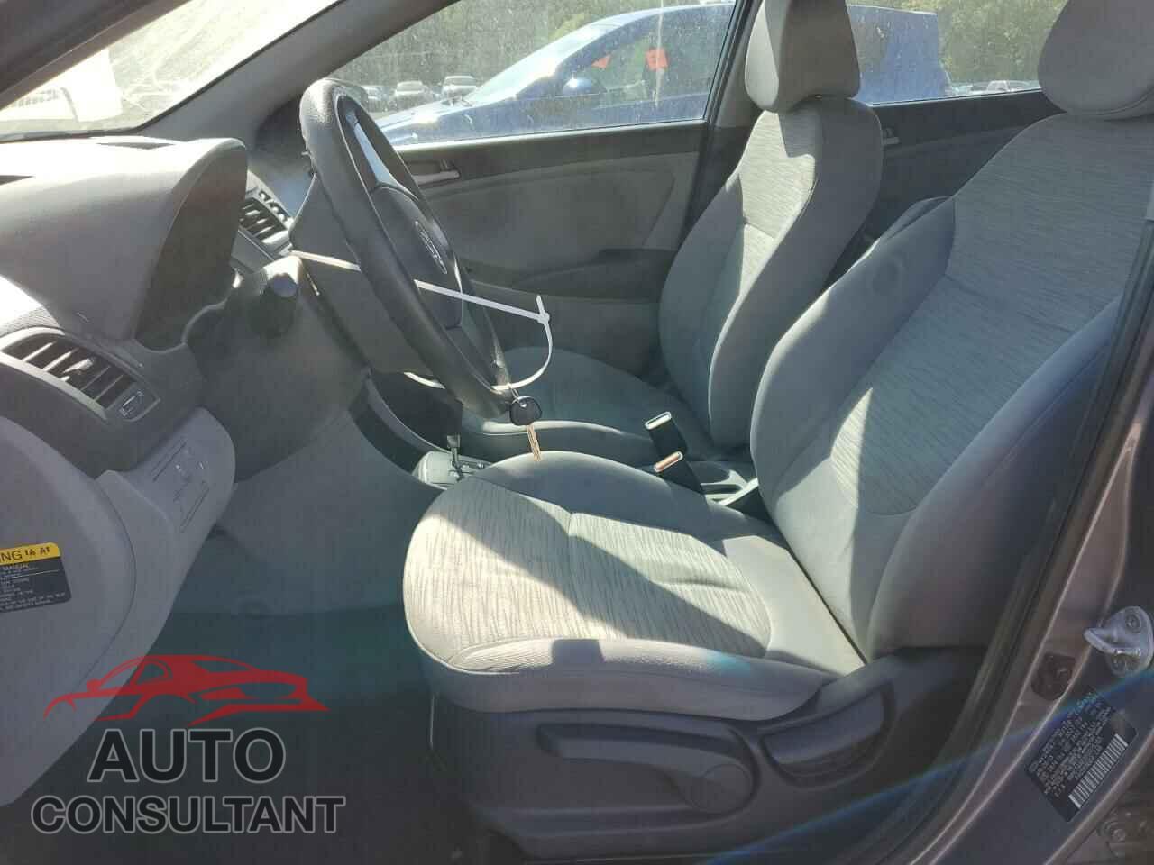 HYUNDAI ACCENT 2015 - KMHCT4AE3FU928355