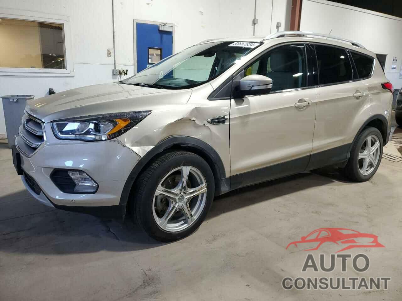 FORD ESCAPE 2018 - 1FMCU9J90JUD41858