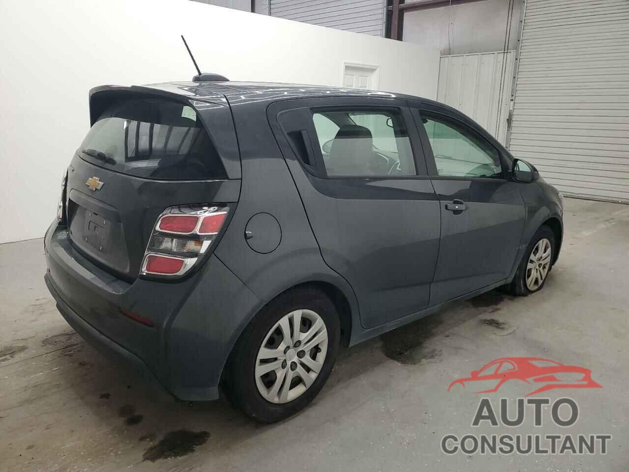 CHEVROLET SONIC 2020 - 1G1JG6SB2L4125265