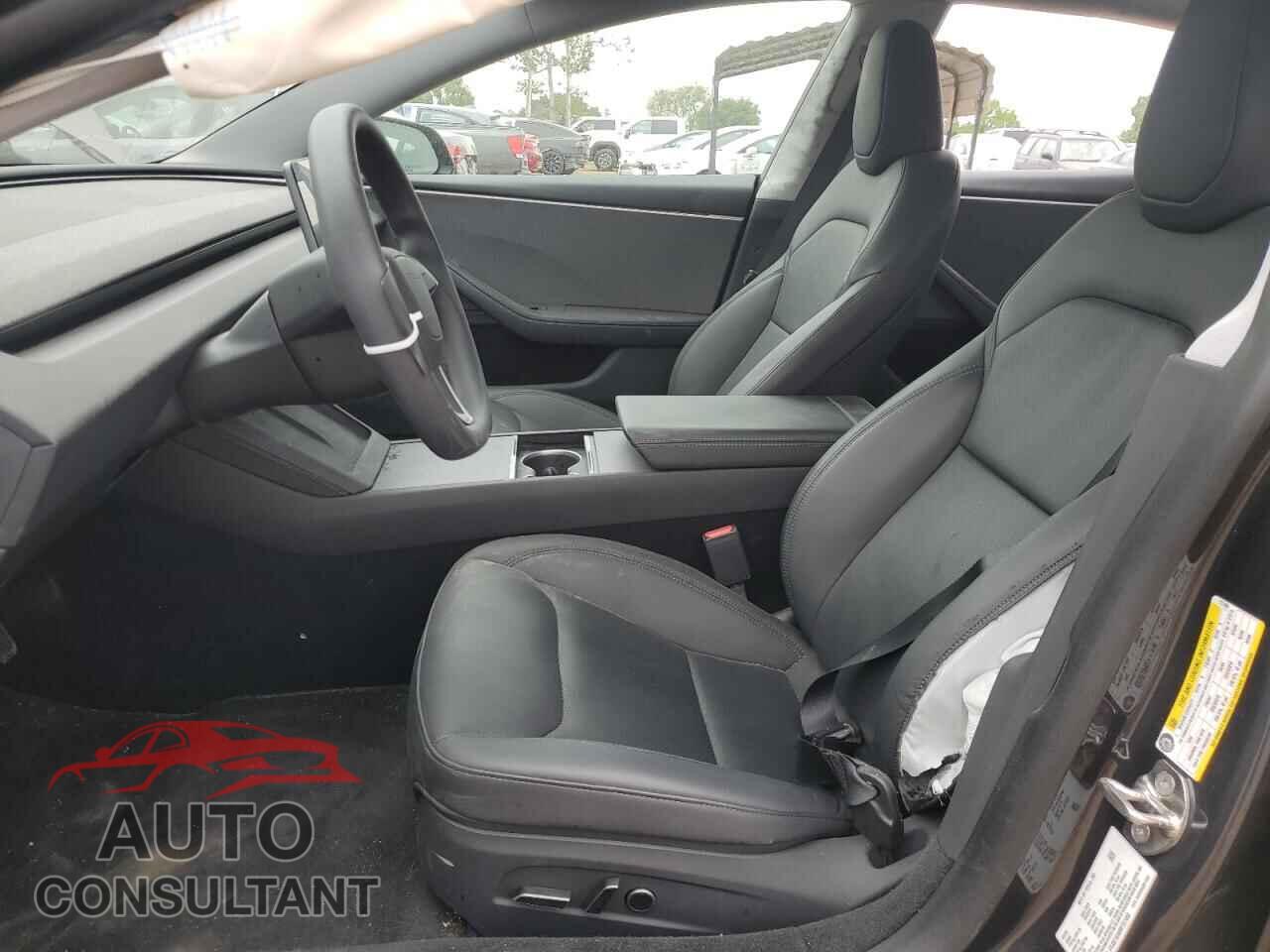 TESLA MODEL 3 2024 - 5YJ3E1EA8RF727486