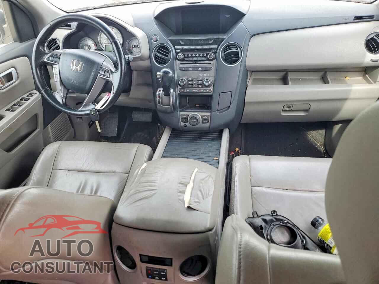 HONDA PILOT 2012 - 5FNYF4H67CB066715