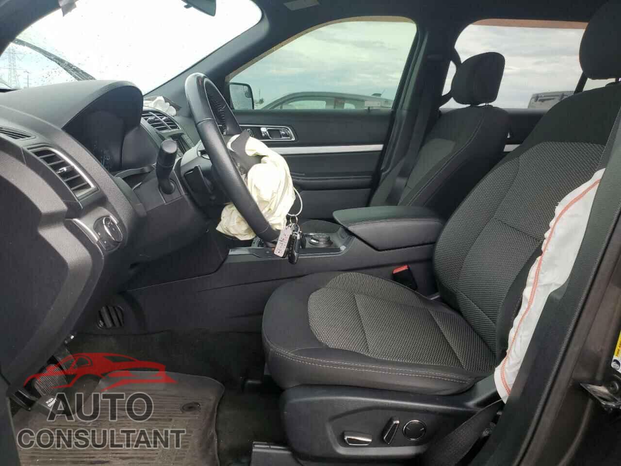 FORD EXPLORER 2017 - 1FM5K8D80HGE20421