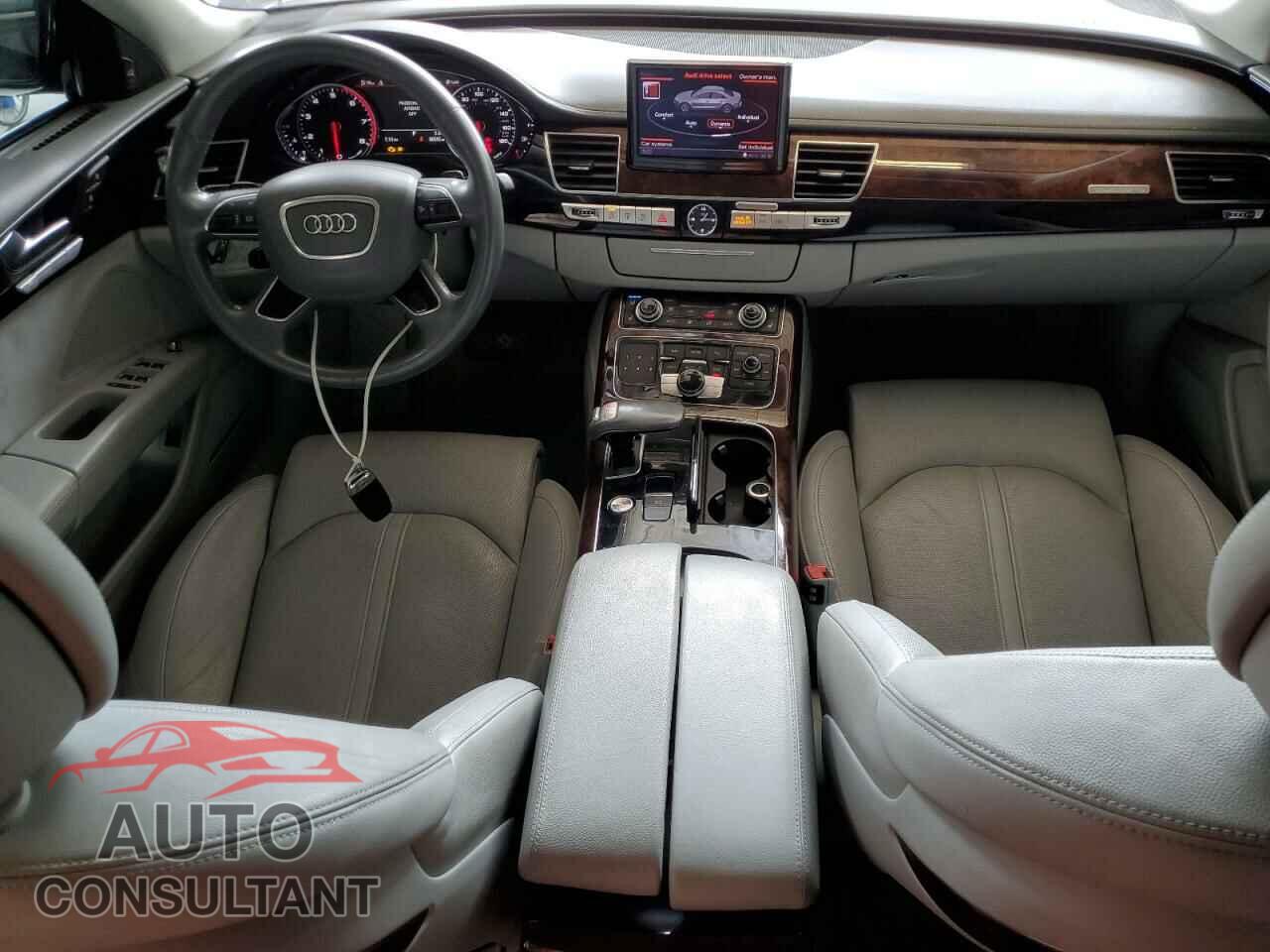 AUDI A8 2013 - WAUR2AFD6DN020907