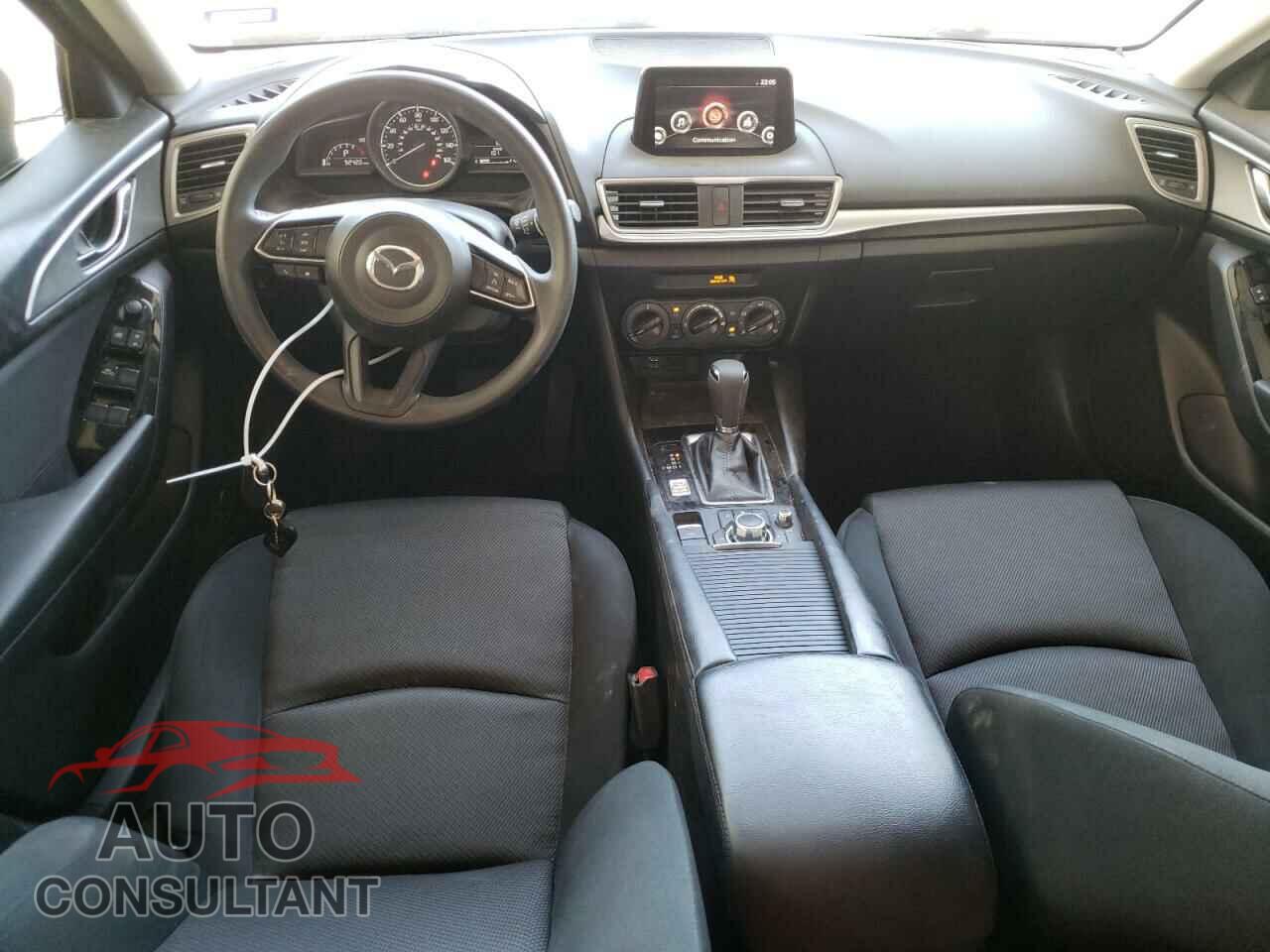 MAZDA 3 2017 - 3MZBN1K78HM103327