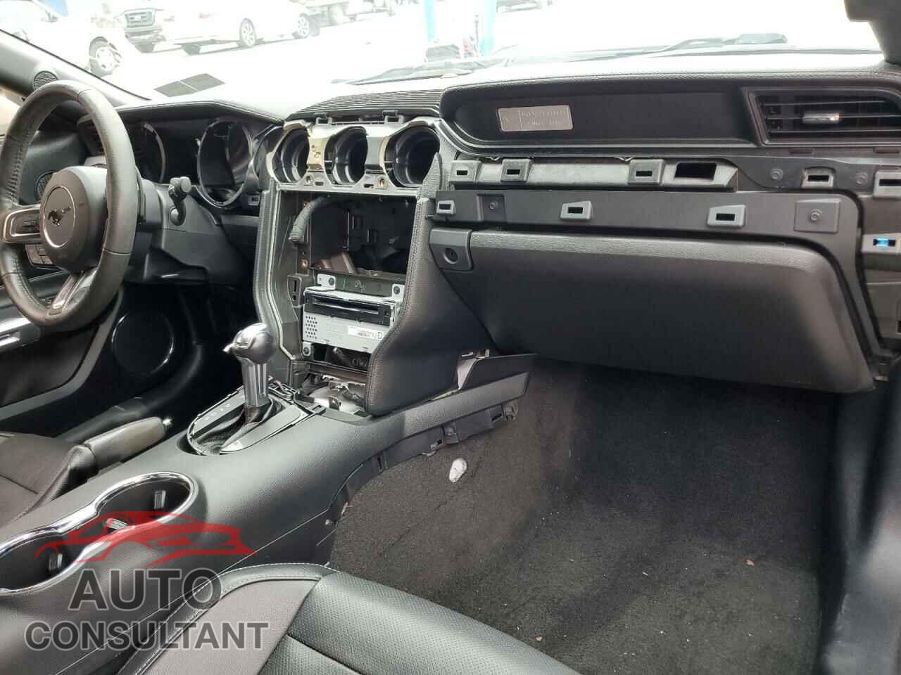 FORD MUSTANG 2017 - 1FA6P8CF6H5247130