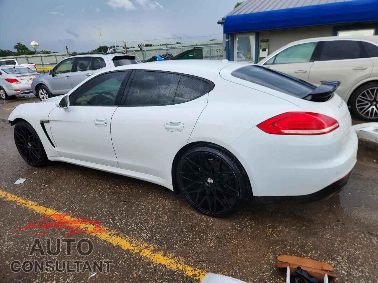 PORSCHE PANAMERA 2015 - WP0AA2A75FL004741