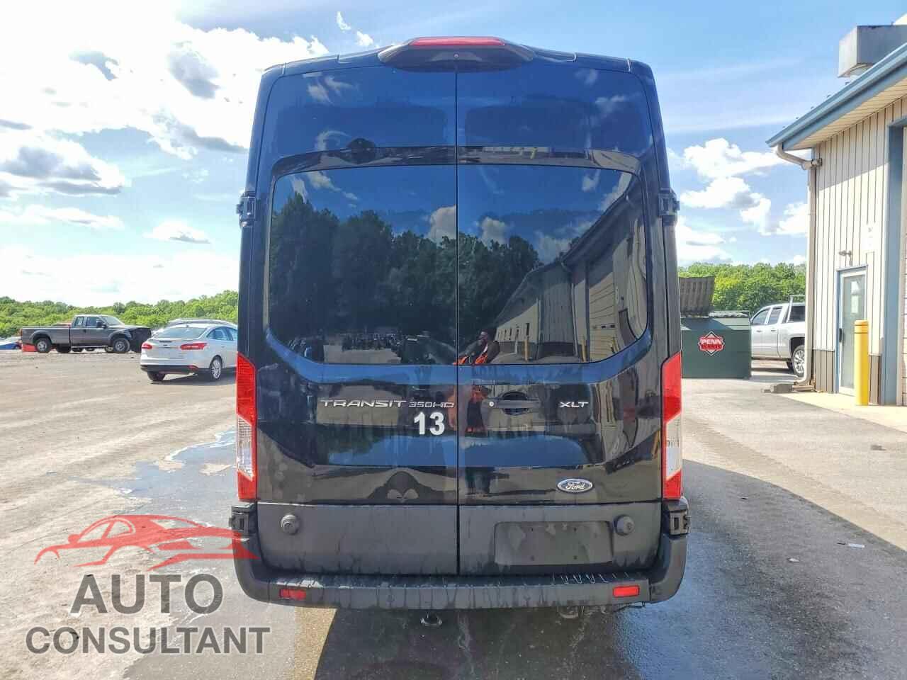 FORD TRANSIT 2019 - 1FBVU4XM4KKB02813