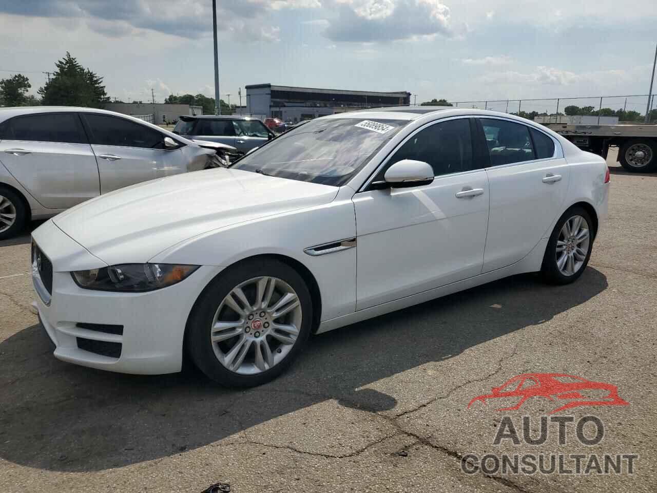 JAGUAR XE 2019 - SAJAR4FX2KCP51724