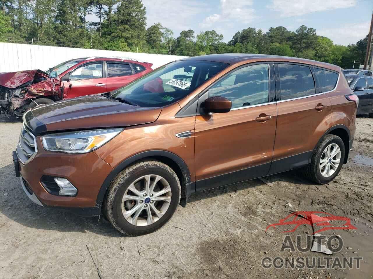 FORD ESCAPE 2017 - 1FMCU9GD9HUC92245