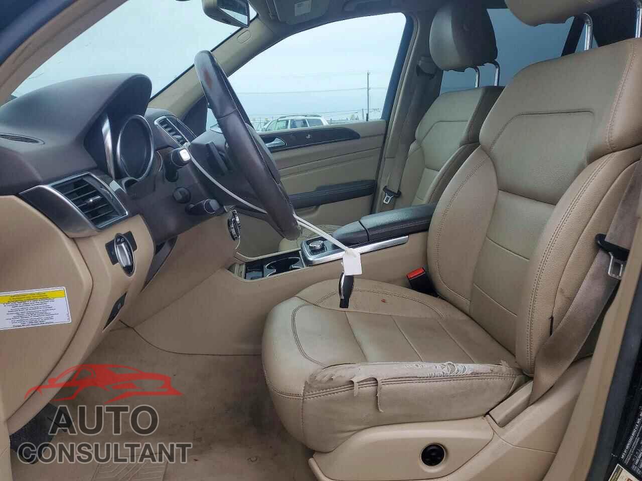 MERCEDES-BENZ M-CLASS 2012 - 4JGDA5HB2CA058610