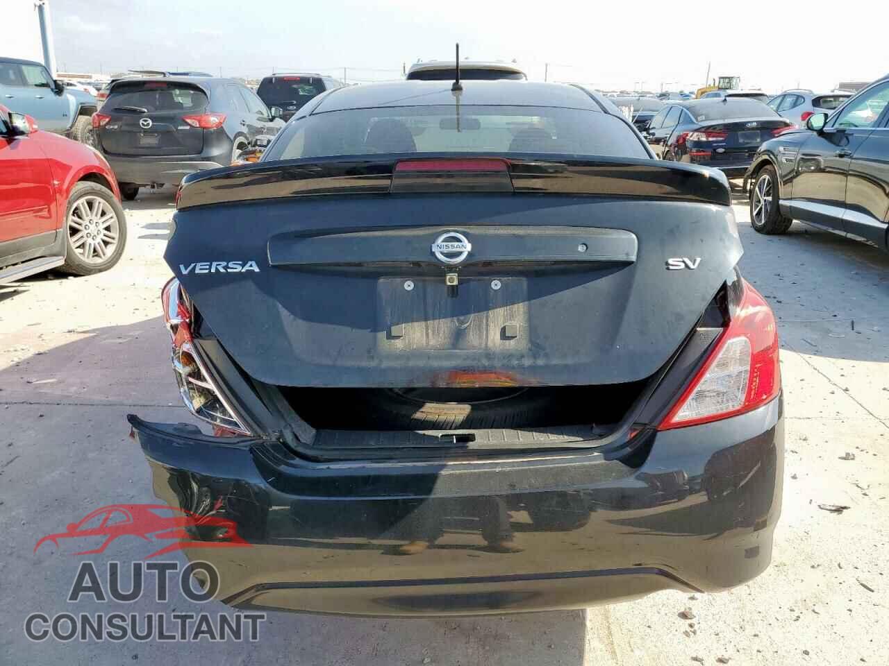 NISSAN VERSA 2017 - 3N1CN7AP3HL874315