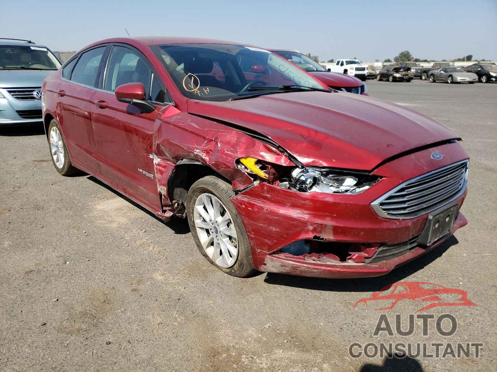 FORD FUSION 2017 - 3FA6P0LU0HR385629